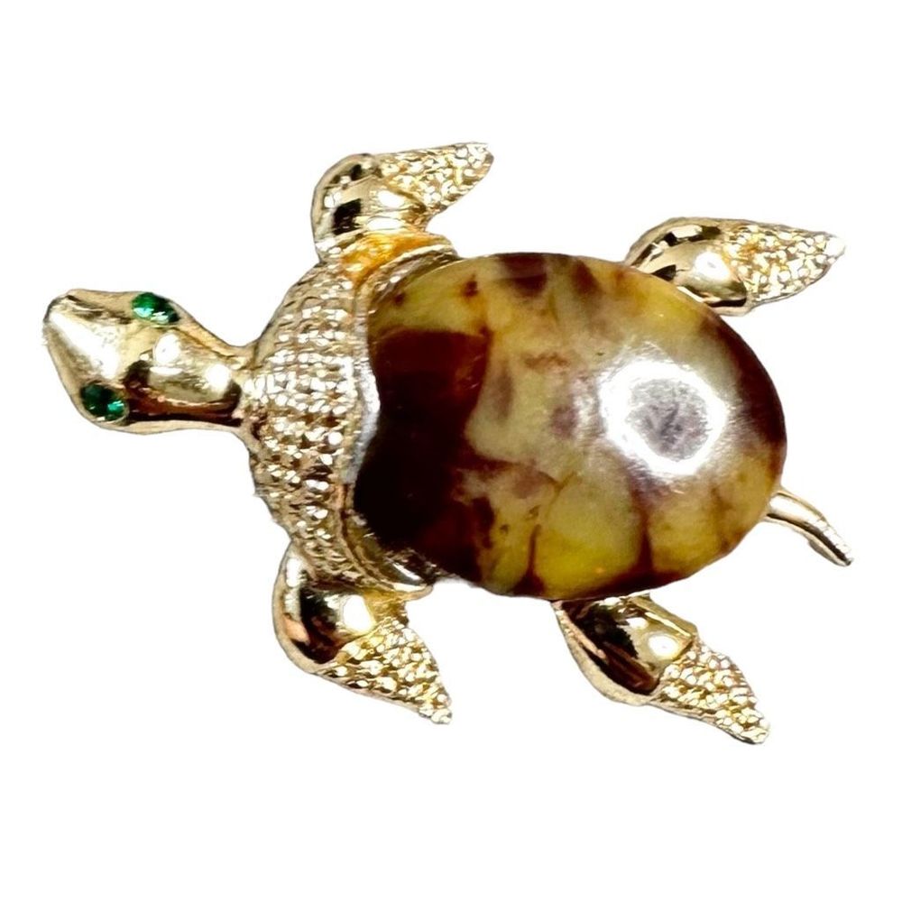 Vintage Gerry’s Sea Turtle Brooch Pin Rhinestone Eyes 1” Gold Tone Kitsch Ocean